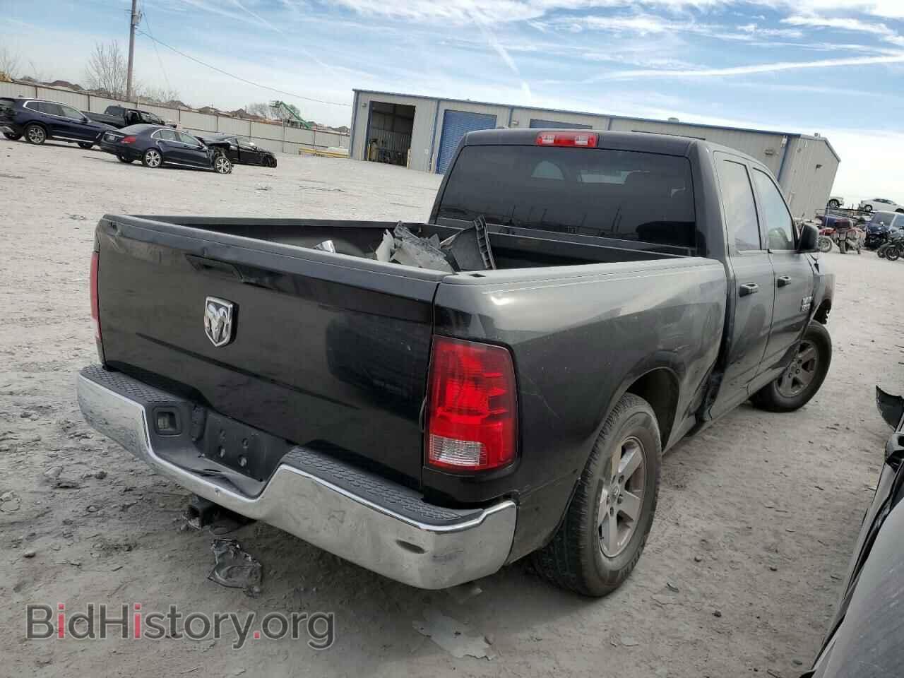 2018 RAM 1500 - VIN: 1C6RR6FG4JS201918 - Фото 3