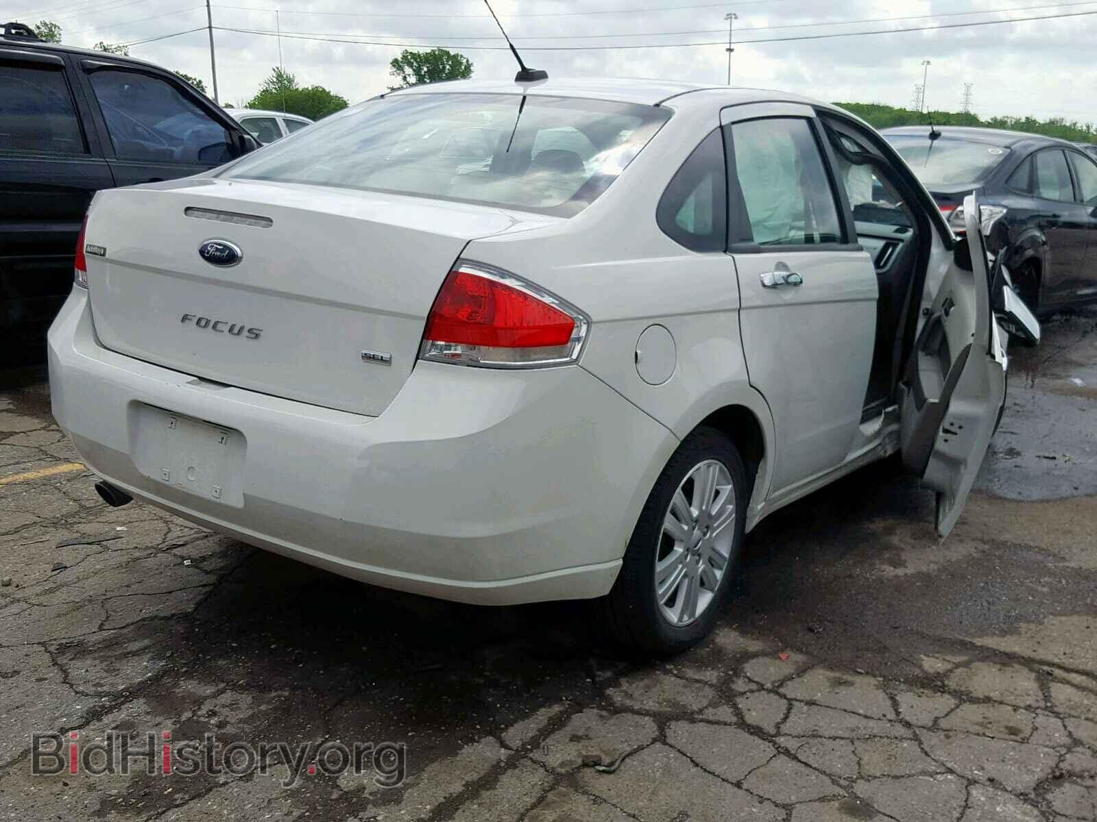 2011 FORD FOCUS - VIN: 1FAHP3HN9BW142286 - Фото 4