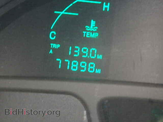 2000 CADILLAC DEVILLE - VIN: 1G6KD54Y1YU221933 - Photo 8