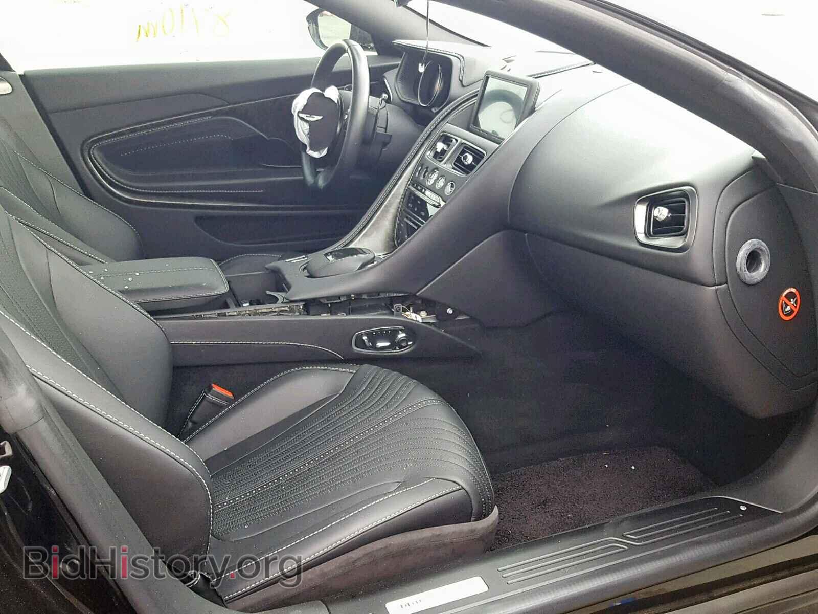 2017 ASTON MARTIN ALL MODELS - VIN: SCFRMFAV3HGL00807 - Фото 5