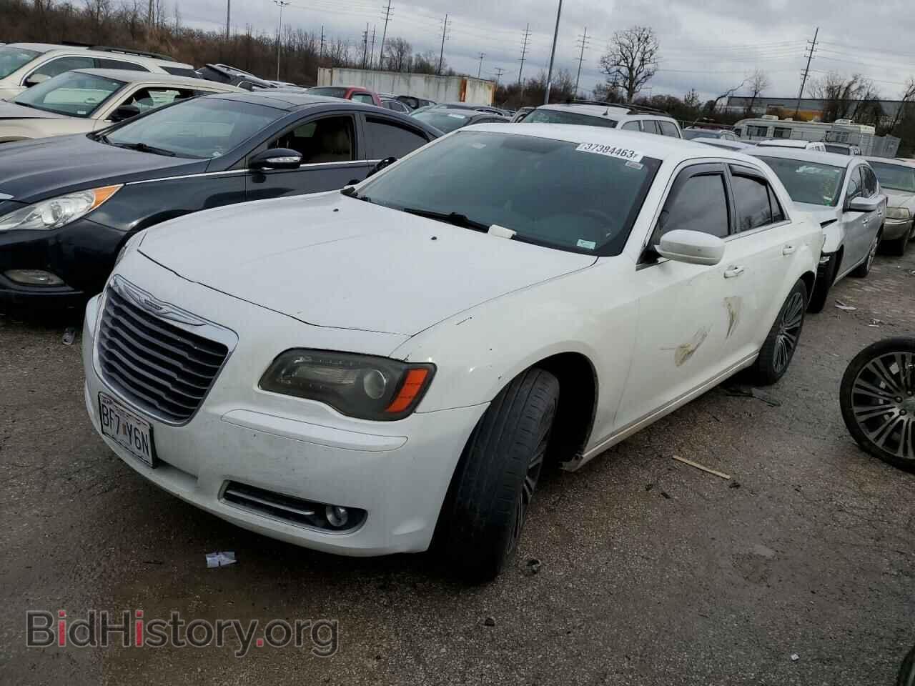 Фотография 2C3CCABG5DH505090 - CHRYSLER 300 2013