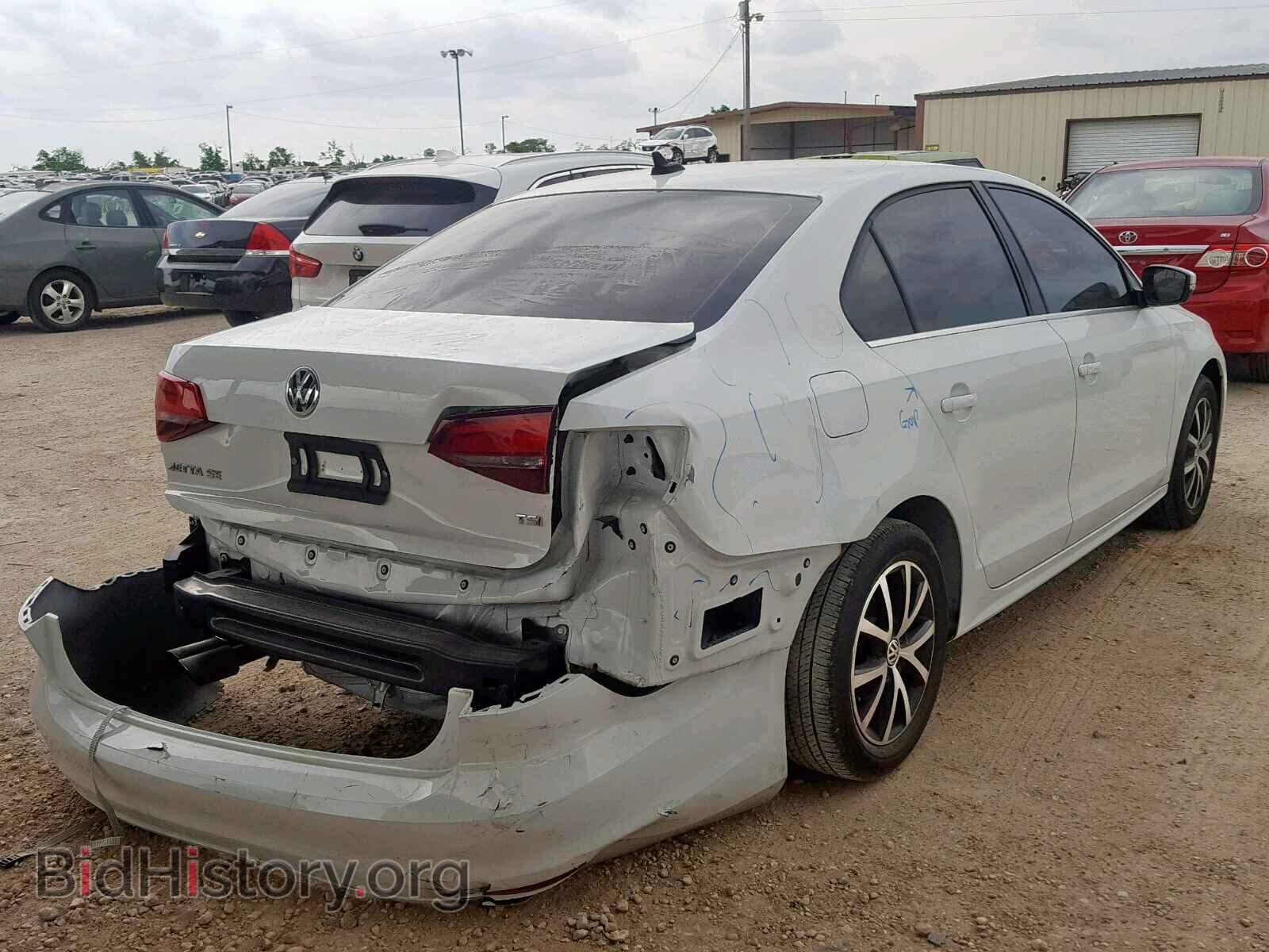 2017 VOLKSWAGEN JETTA - VIN: 3VWDB7AJ4HM208531 - Фото 4