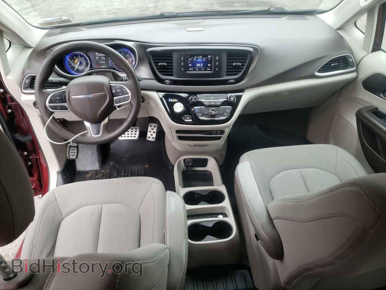 2017 CHRYSLER PACIFICA - VIN: 2C4RC1CGXHR509169 - Photo 8