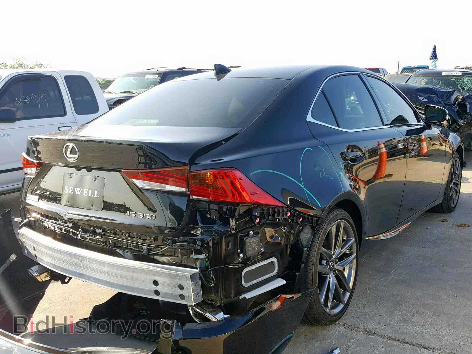 2019 LEXUS IS - VIN: JTHBZ1D28K5034367 - Фото 4