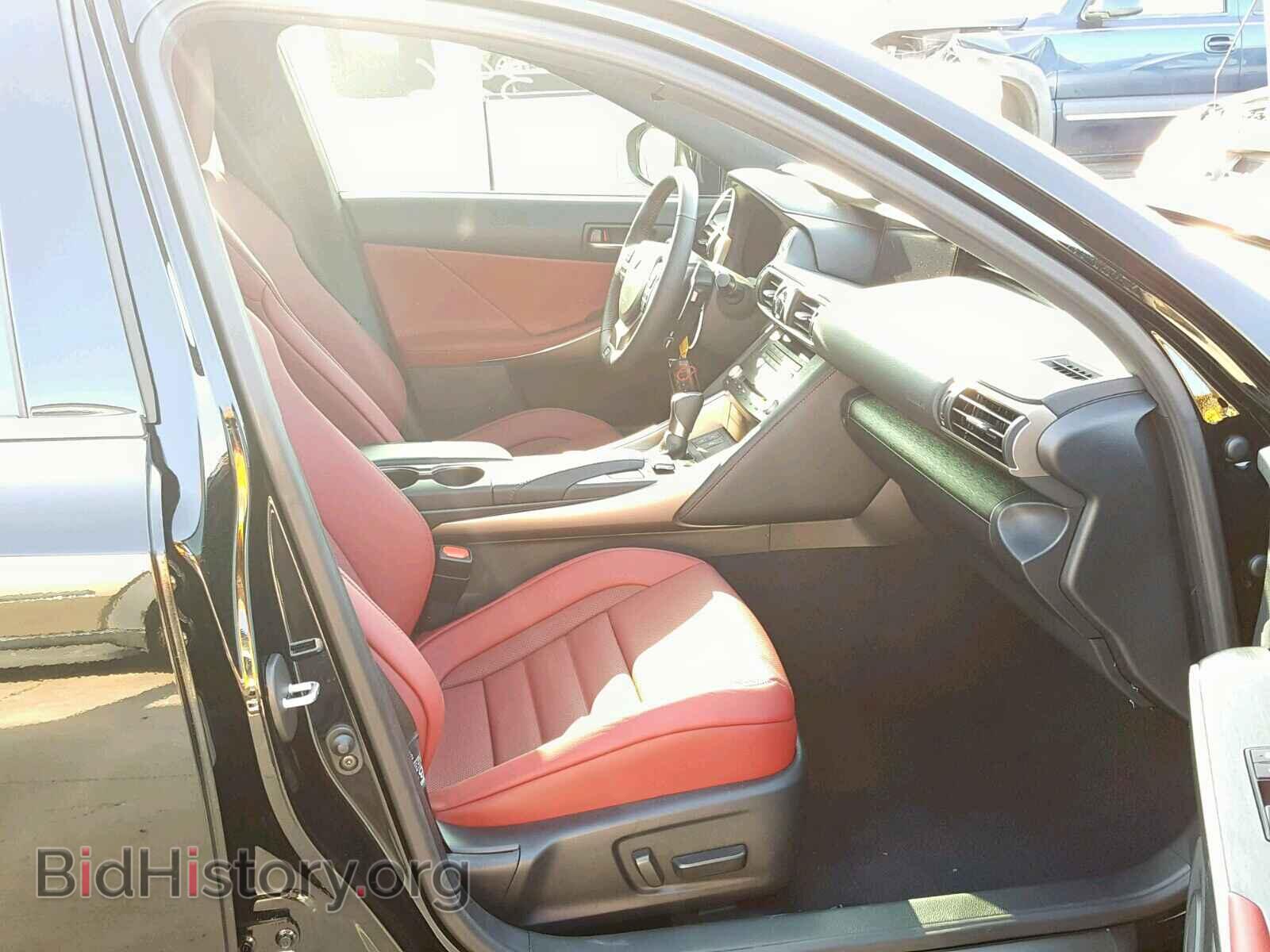 2019 LEXUS IS - VIN: JTHBZ1D28K5034367 - Фото 5