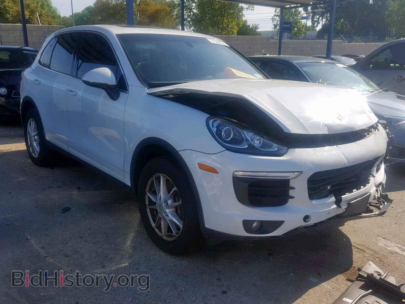 Photo WP1AA2A21GLA01694 - PORSCHE CAYENNE 2016