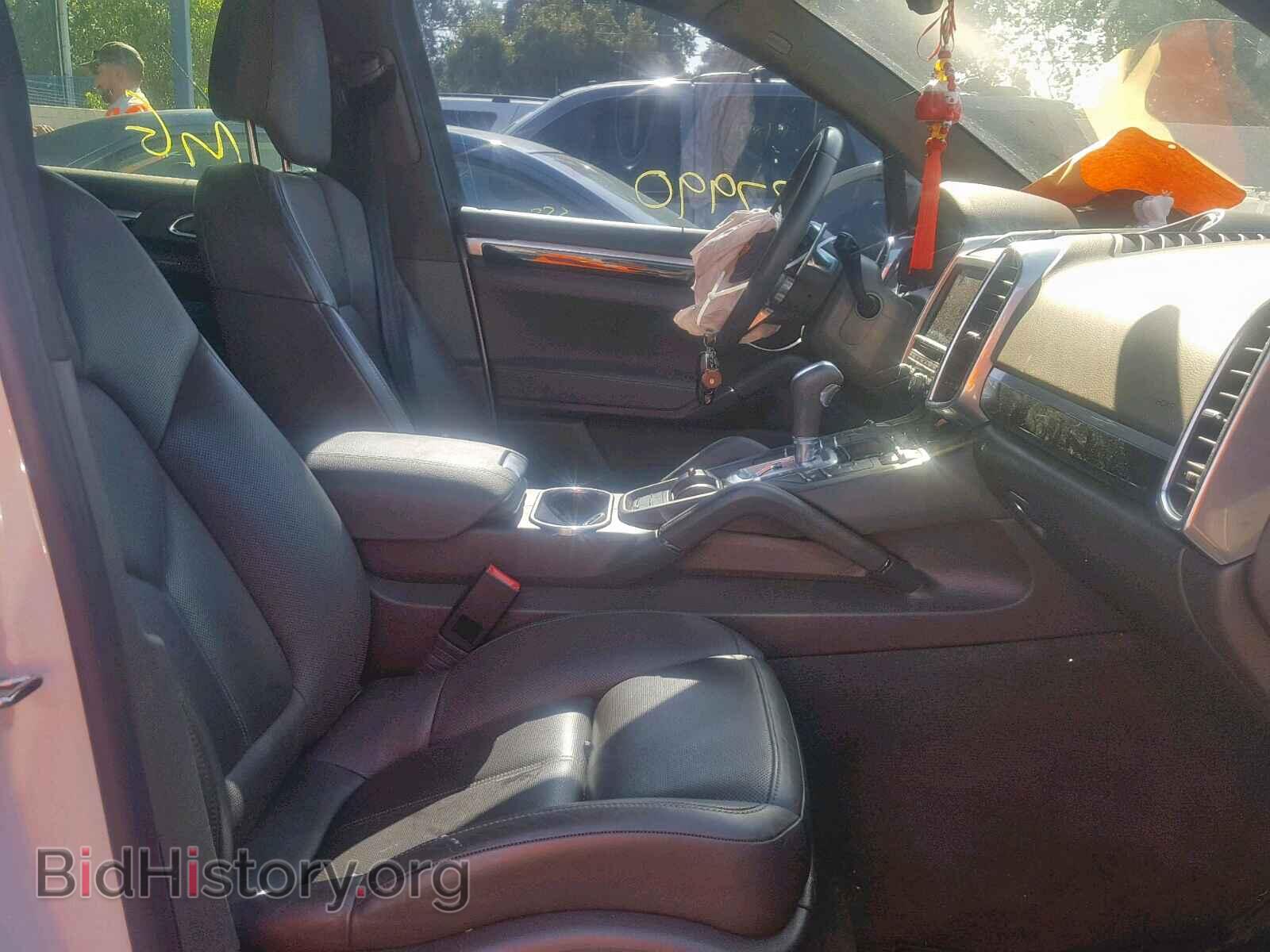 2016 PORSCHE CAYENNE - VIN: WP1AA2A21GLA01694 - Photo 5