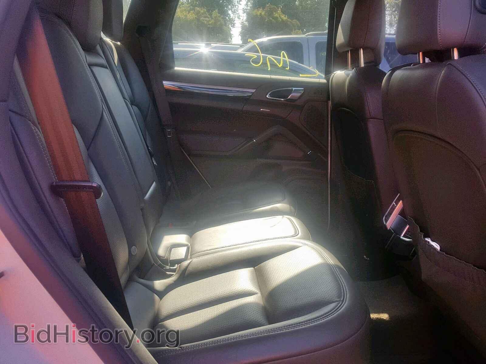 2016 PORSCHE CAYENNE - VIN: WP1AA2A21GLA01694 - Photo 6