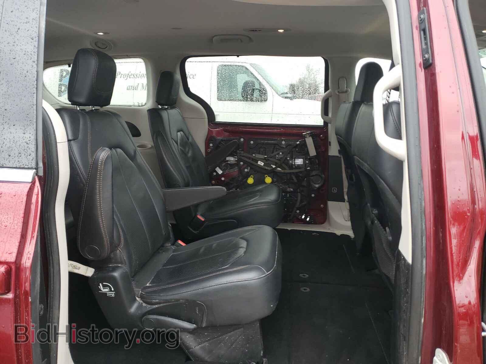 2018 CHRYSLER PACIFICA - VIN: 2C4RC1BG5JR120446 - Фото 6