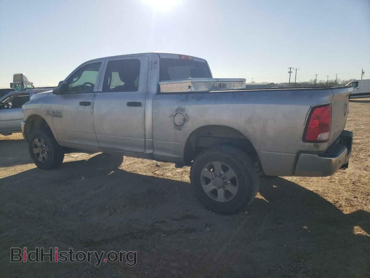 2017 RAM 2500 - VIN: 3C6UR5CL3HG780746 - Photo 2