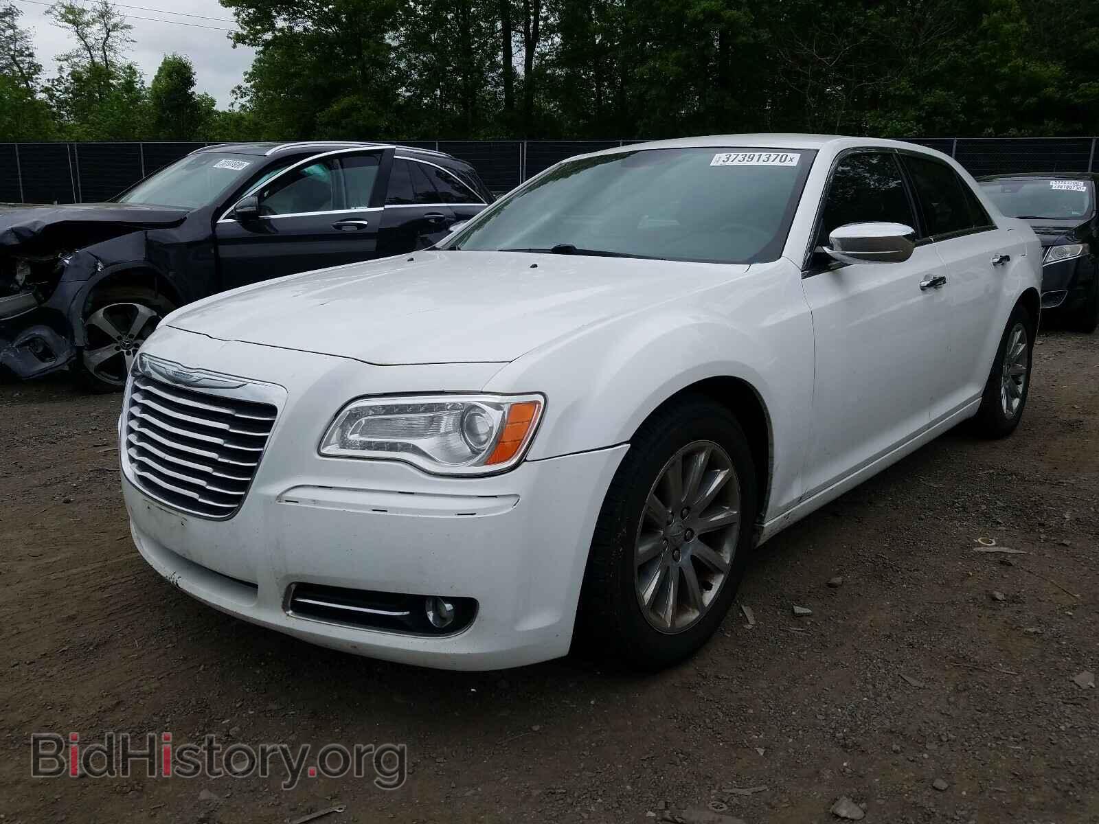 2012 CHRYSLER 300 - VIN: 2C3CCACG0CH310429 - Фото 2