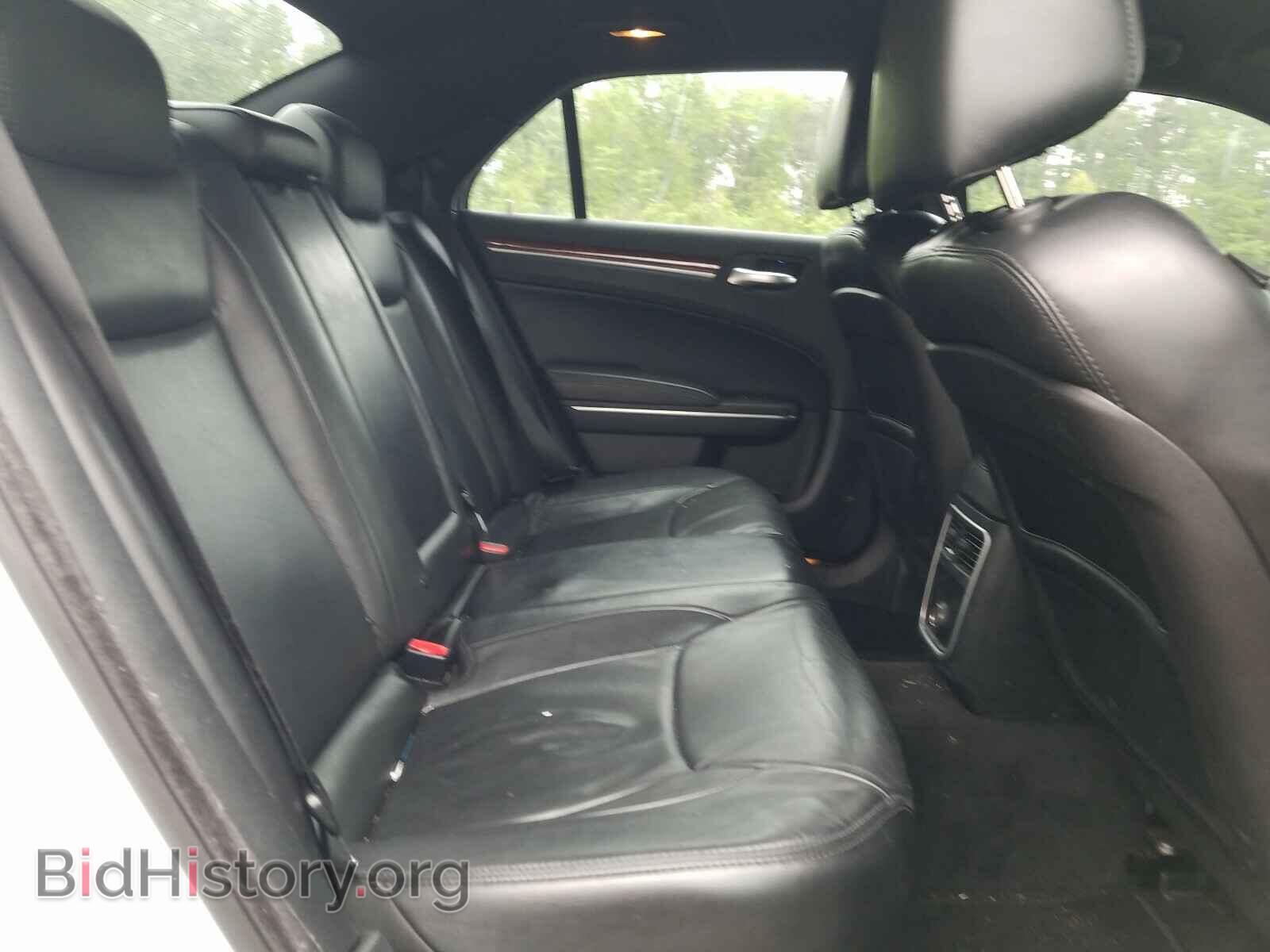 2012 CHRYSLER 300 - VIN: 2C3CCACG0CH310429 - Фото 6