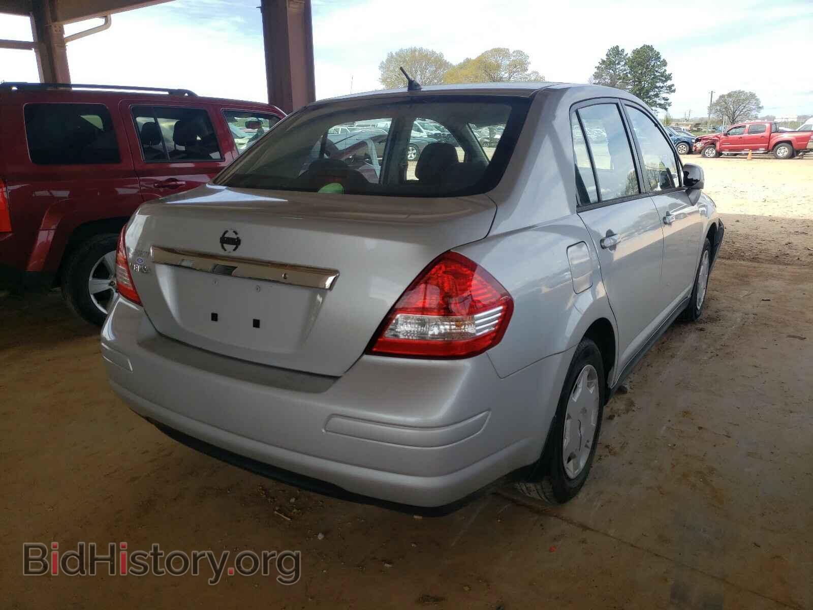 2011 NISSAN VERSA - VIN: 3N1BC1AP0BL394819 - Photo 4