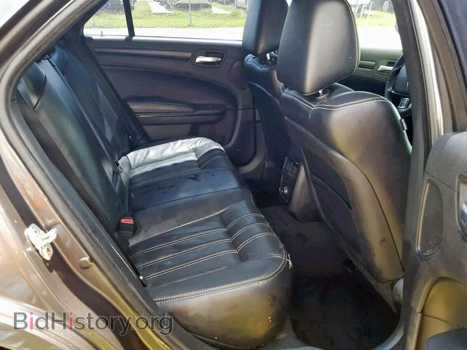2014 CHRYSLER 300 - VIN: 2C3CCABG4EH354762 - Фото 6