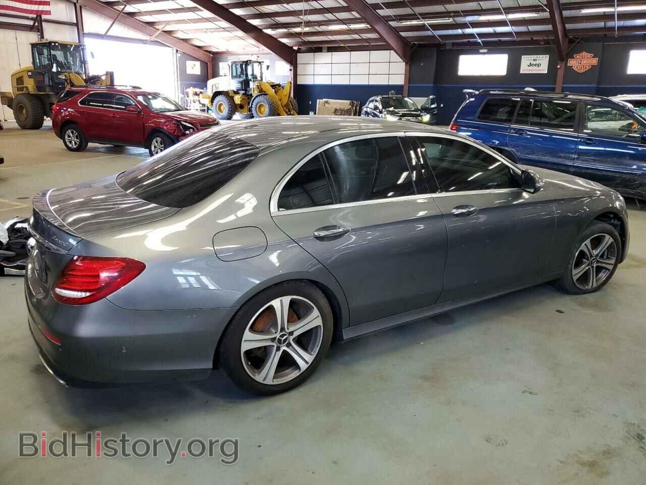 2017 MERCEDES-BENZ E-CLASS - VIN: WDDZF4KB9HA136909 - Фото 3