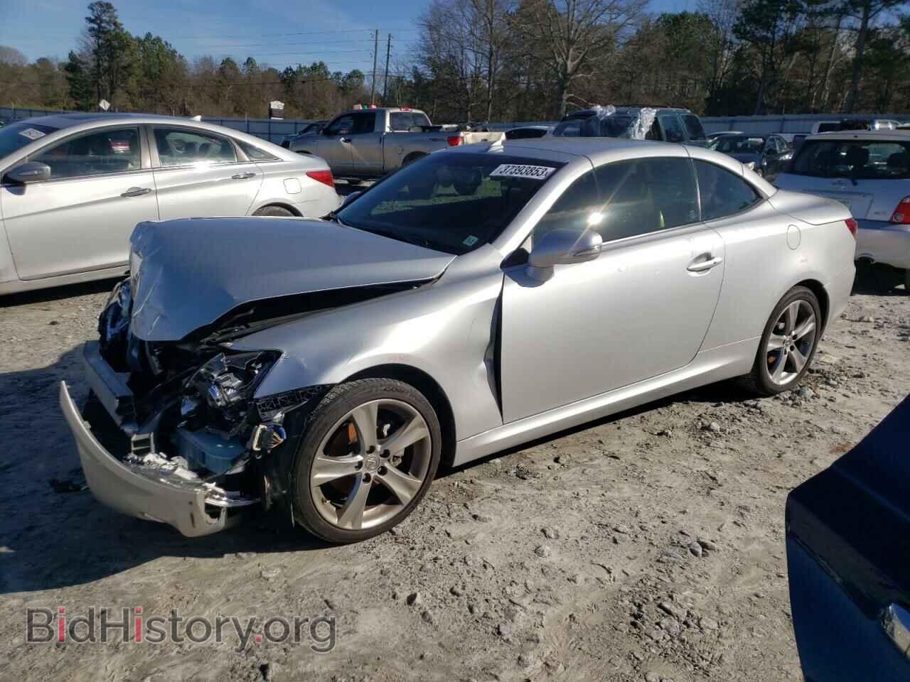 Photo JTHFF2C2XD2527733 - LEXUS IS 2013