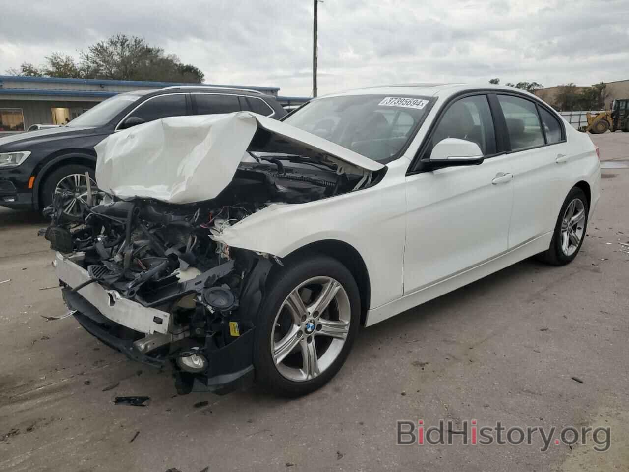 Photo WBA3C3C59FP663187 - BMW 3 SERIES 2015