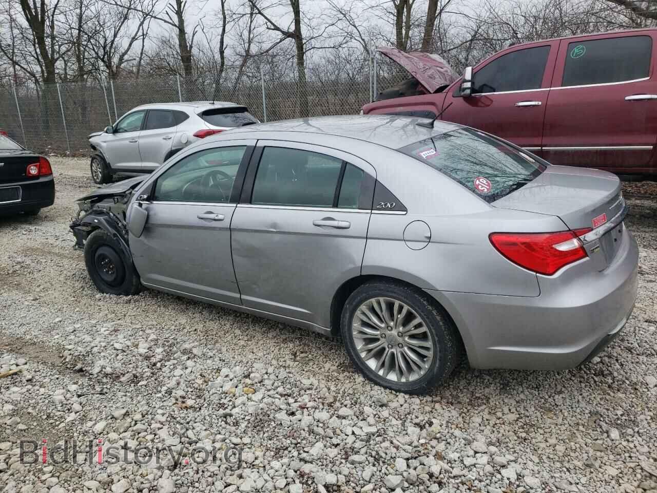 2013 CHRYSLER 200 - VIN: 1C3CCBBG7DN677991 - Фото 2