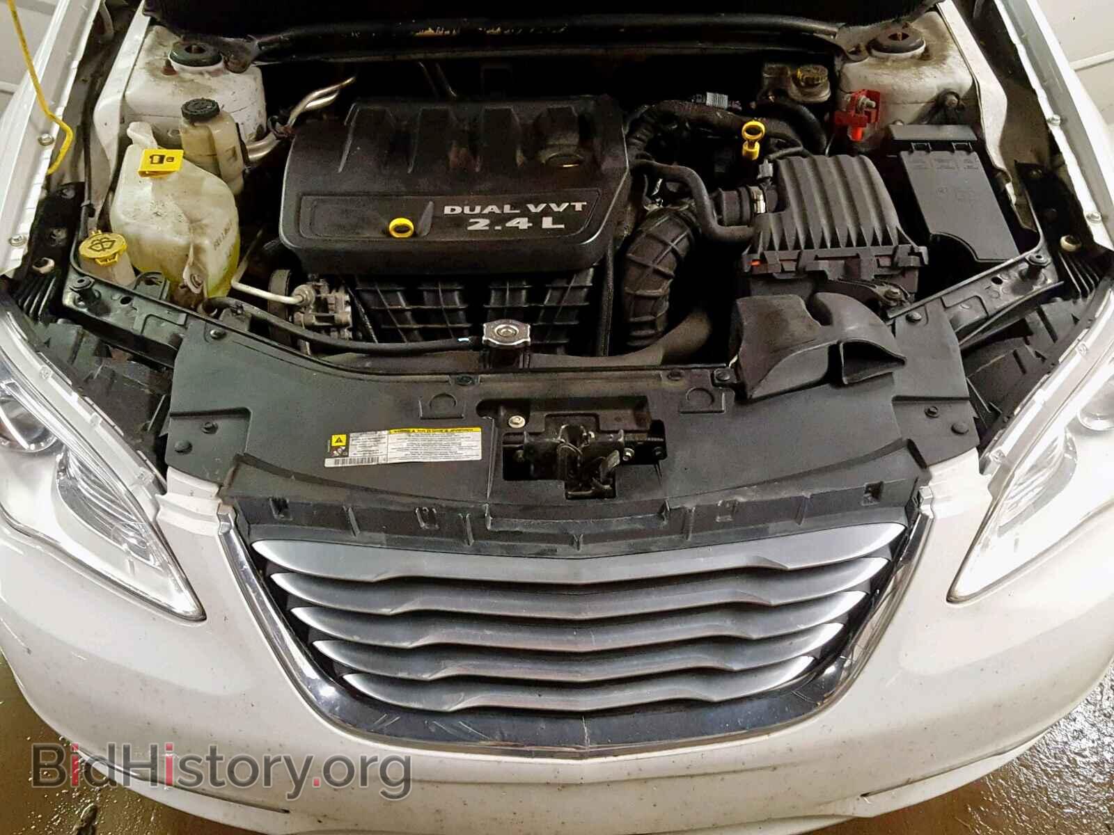 2013 CHRYSLER 200 - VIN: 1C3CCBAB0DN604676 - Photo 7