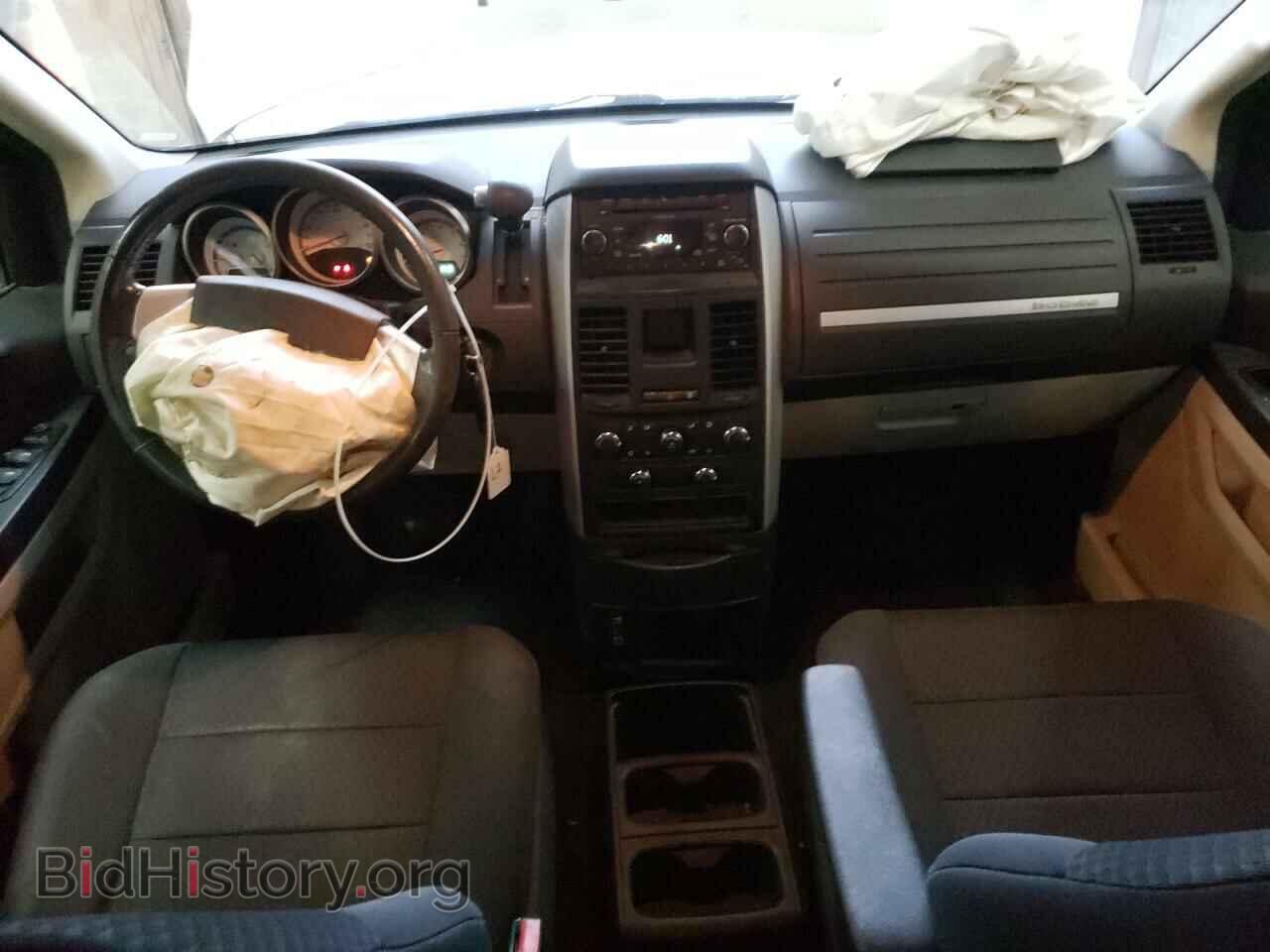 2010 DODGE CARAVAN - VIN: 2D4RN3D16AR477409 - Фото 8