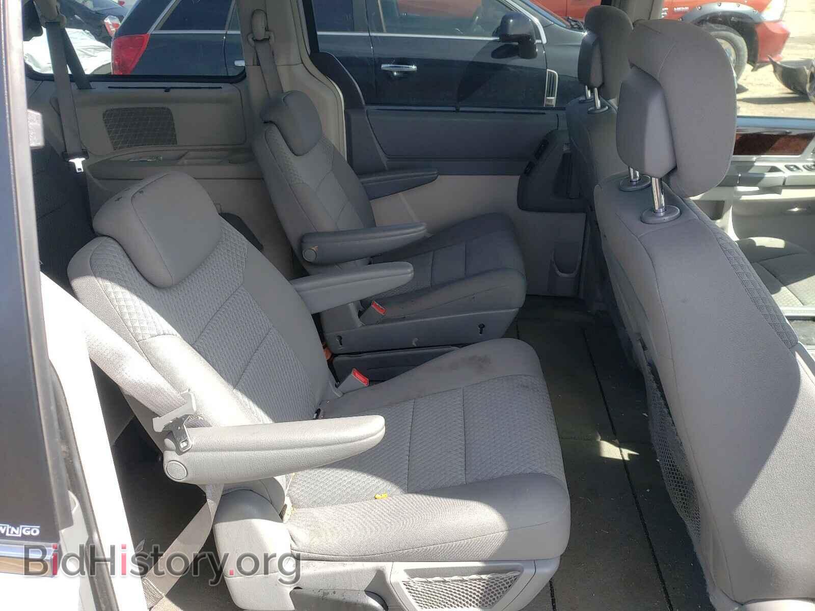 2010 CHRYSLER MINIVAN - VIN: 2A4RR5D15AR449799 - Фото 6