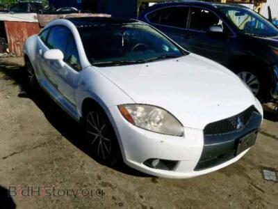 2011 Mitsubishi ECLIPSE Eclipse GS, white — VIN 4A31K5DF2BE013605, Copart
