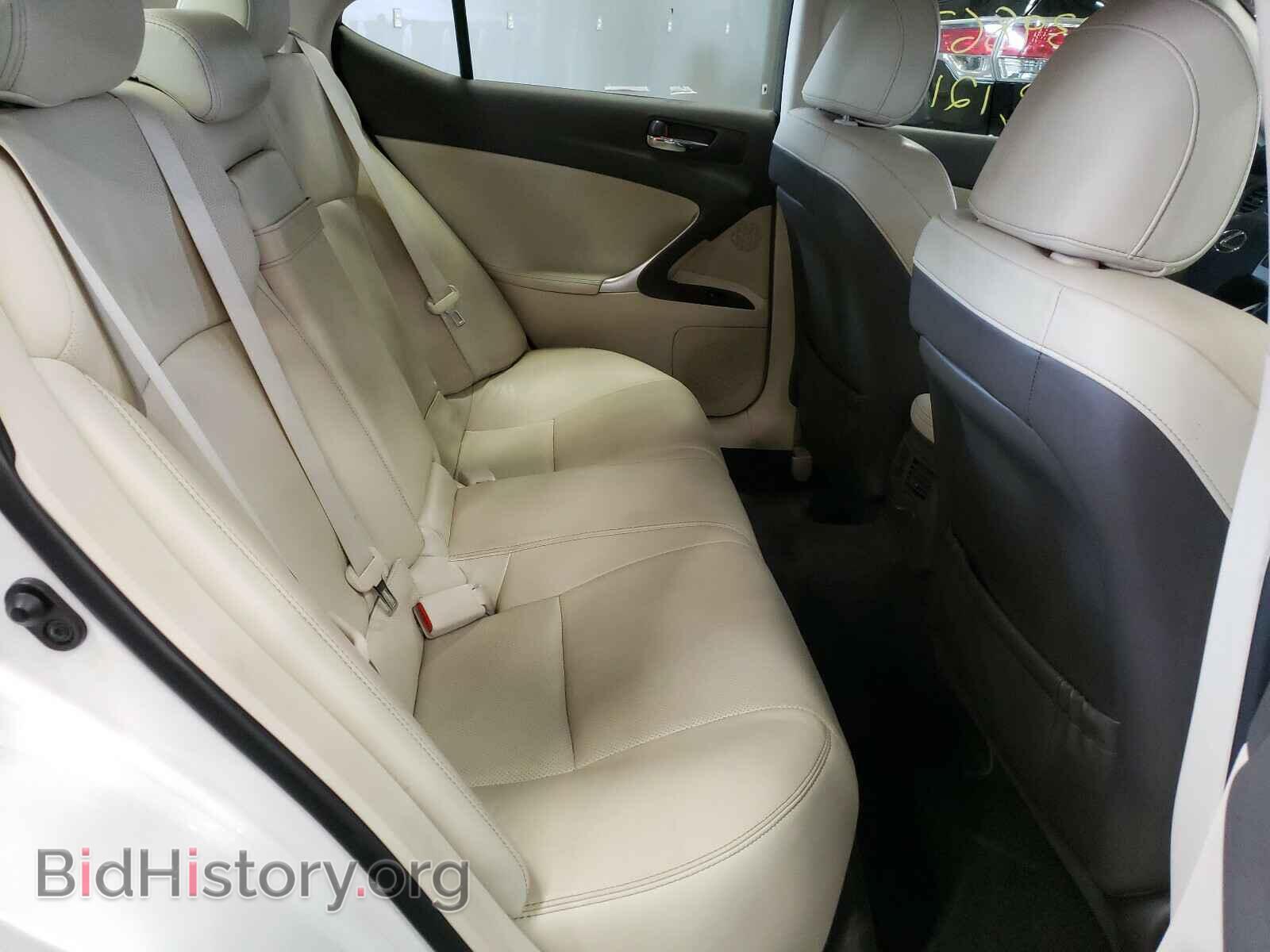 2013 LEXUS IS - VIN: JTHCF5C28D5063666 - Photo 6