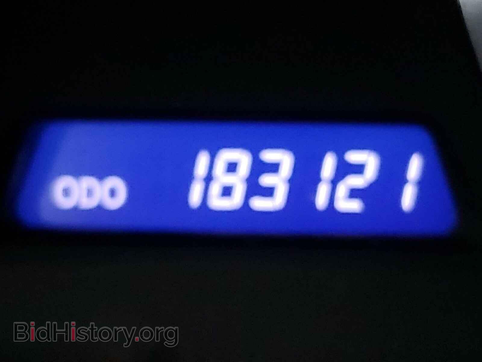 2013 LEXUS IS - VIN: JTHCF5C28D5063666 - Photo 8