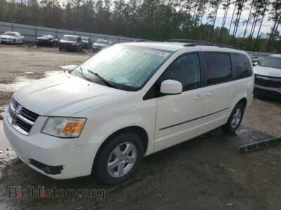 2010 Dodge CARAVAN SXT, white — VIN 2D4RN5D18AR251299, Copart