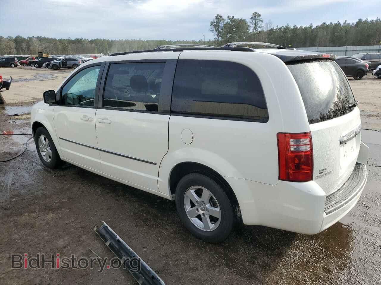 2010 DODGE CARAVAN - VIN: 2D4RN5D18AR251299 - Фото 2
