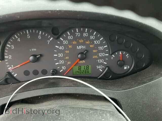 2005 FORD FOCUS - VIN: 3FAFP37N25R126513 - Фото 8