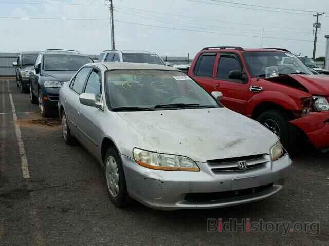 Photo 1HGCG5542XA103427 - HONDA ACCORD 1999