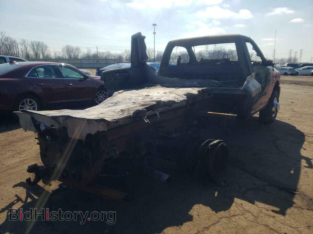 2017 RAM 3500 - VIN: 3C7WRTAJ2HG739924 - Фото 4