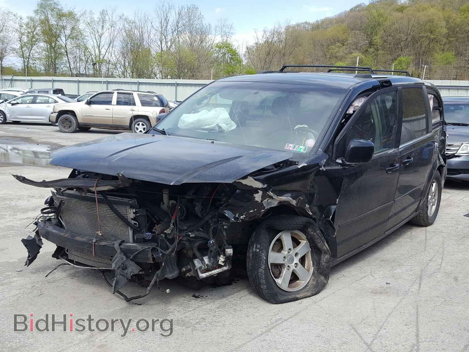 2011 DODGE CARAVAN - VIN: 2D4RN5DG6BR707256 - Фото 2