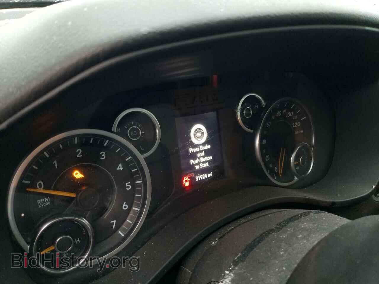 2019 RAM 1500 - VIN: 1C6SRFCT4KN601660 - Фото 9