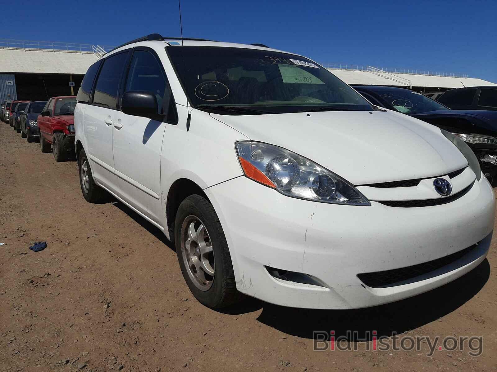 Photo 5TDZK23C29S280775 - TOYOTA SIENNA 2009