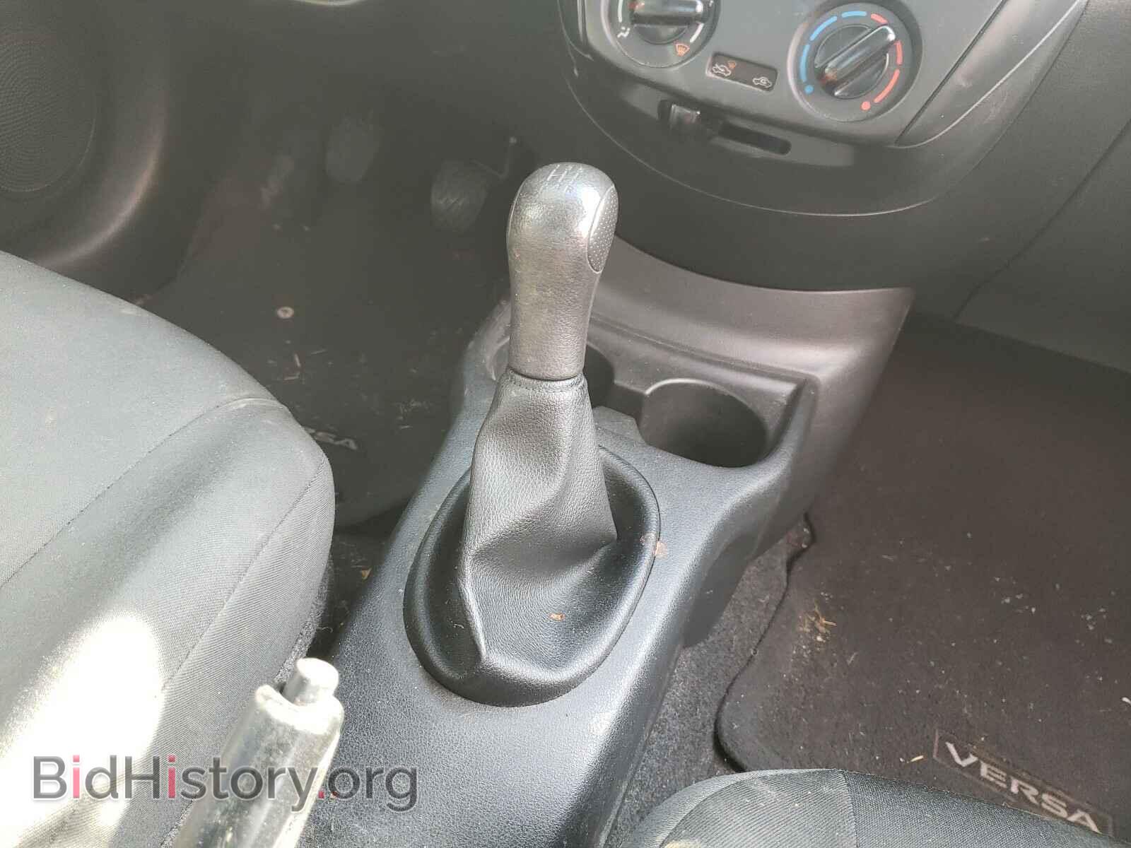 2015 NISSAN VERSA - VIN: 3N1CN7AP1FL932029 - Photo 9