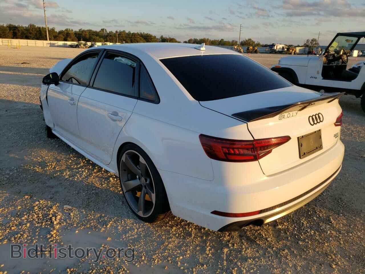 2018 AUDI A4 - VIN: WAUKMAF42JA217233 - Фото 2