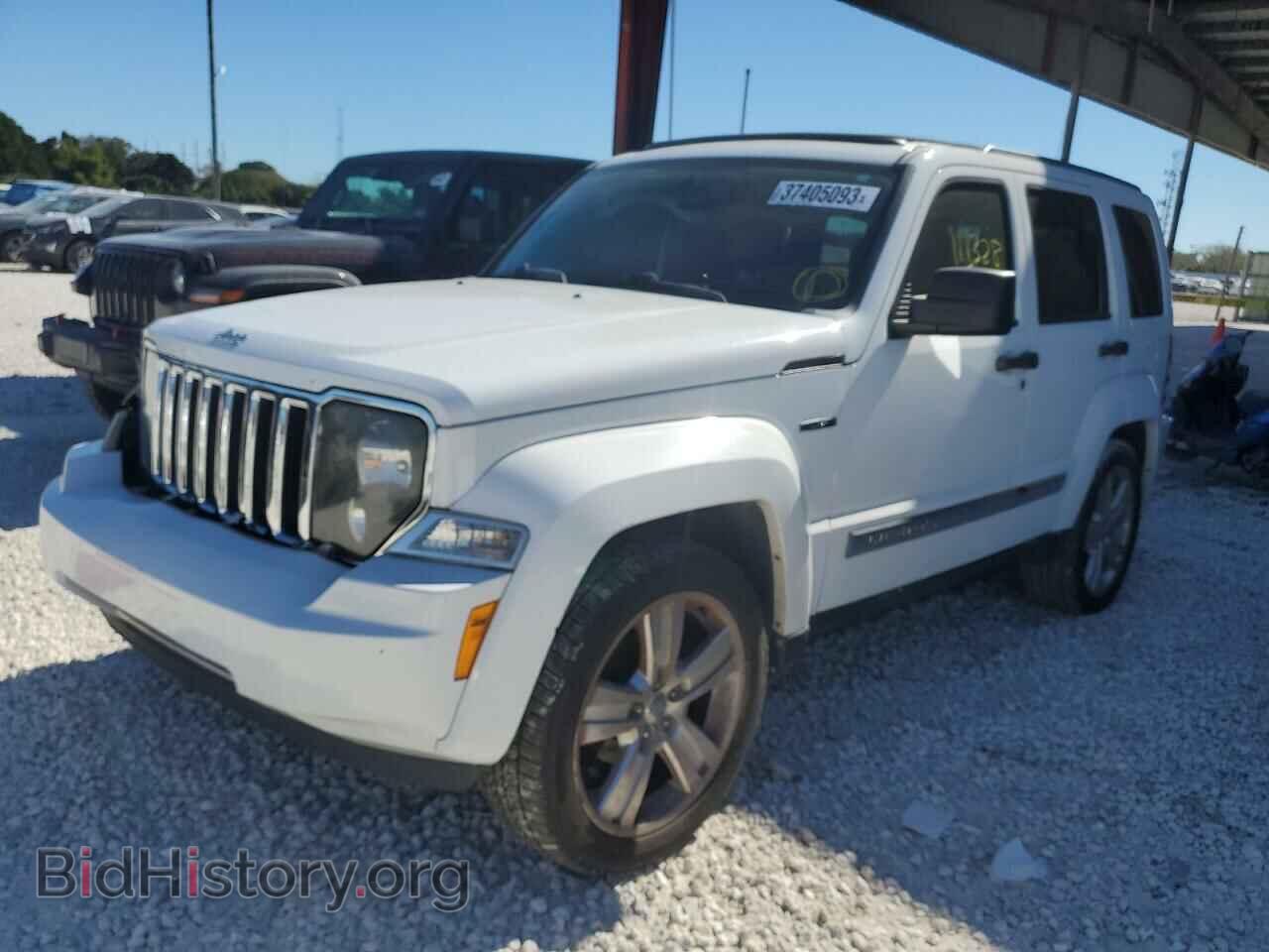 Фотография 1C4PJMFK0CW211146 - JEEP LIBERTY 2012