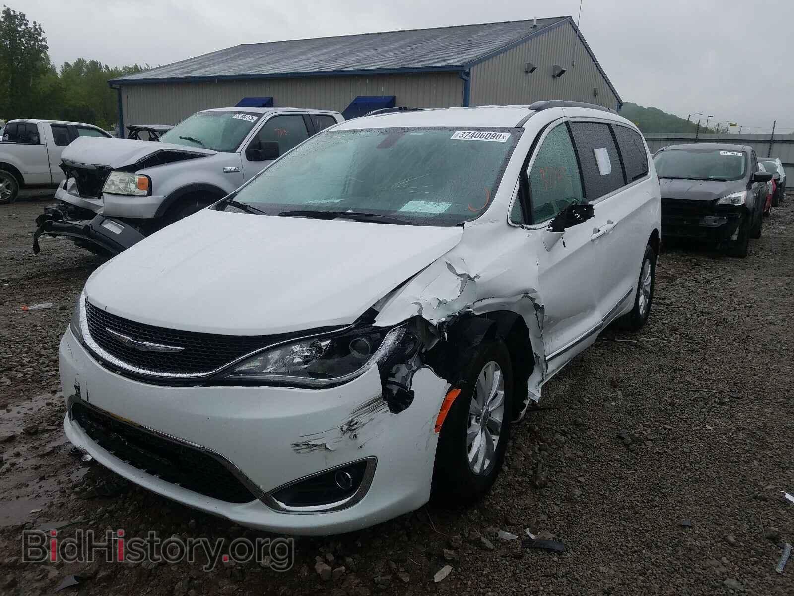 2017 CHRYSLER PACIFICA - VIN: 2C4RC1BG0HR511840 - Фото 2
