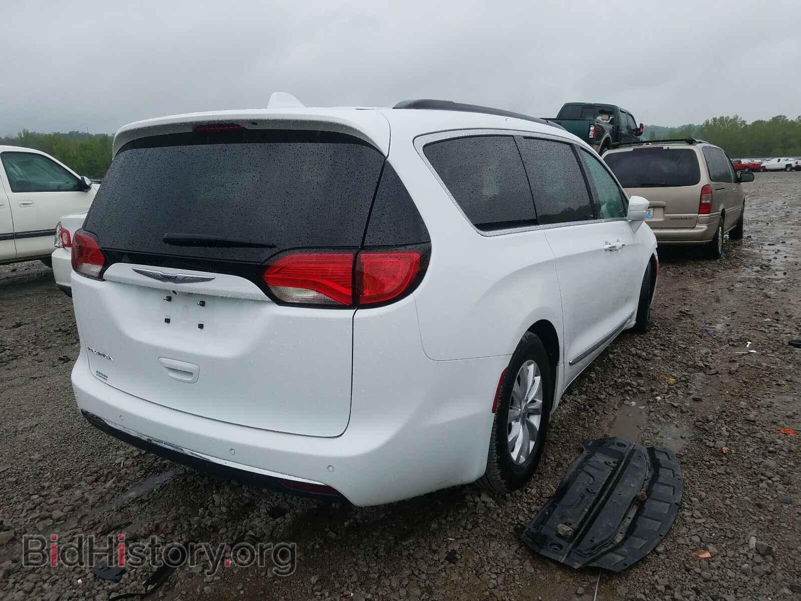 2017 CHRYSLER PACIFICA - VIN: 2C4RC1BG0HR511840 - Фото 4
