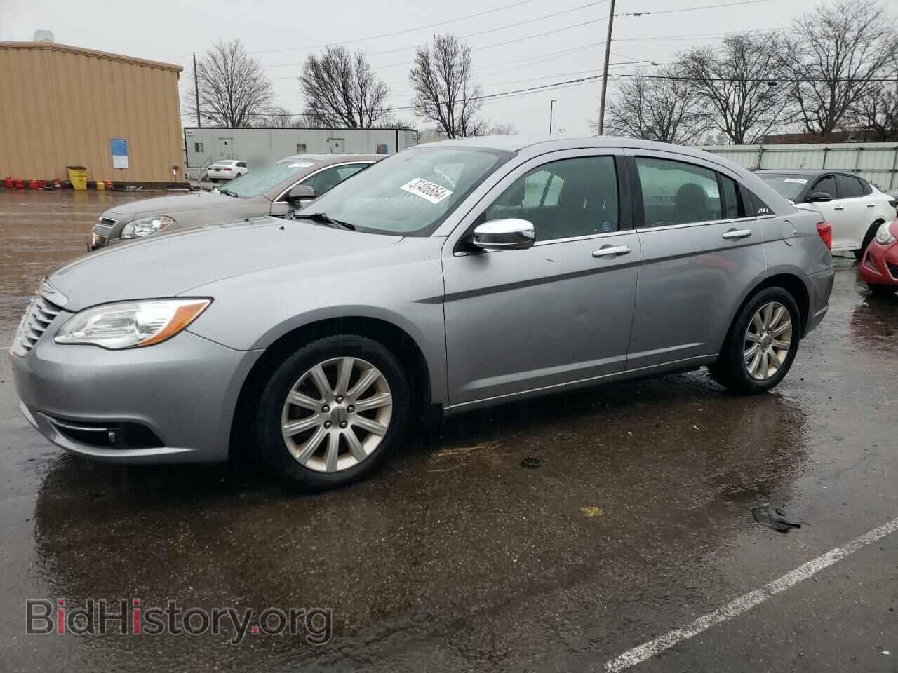 Фотография 1C3CCBCG1DN521010 - CHRYSLER 200 2013
