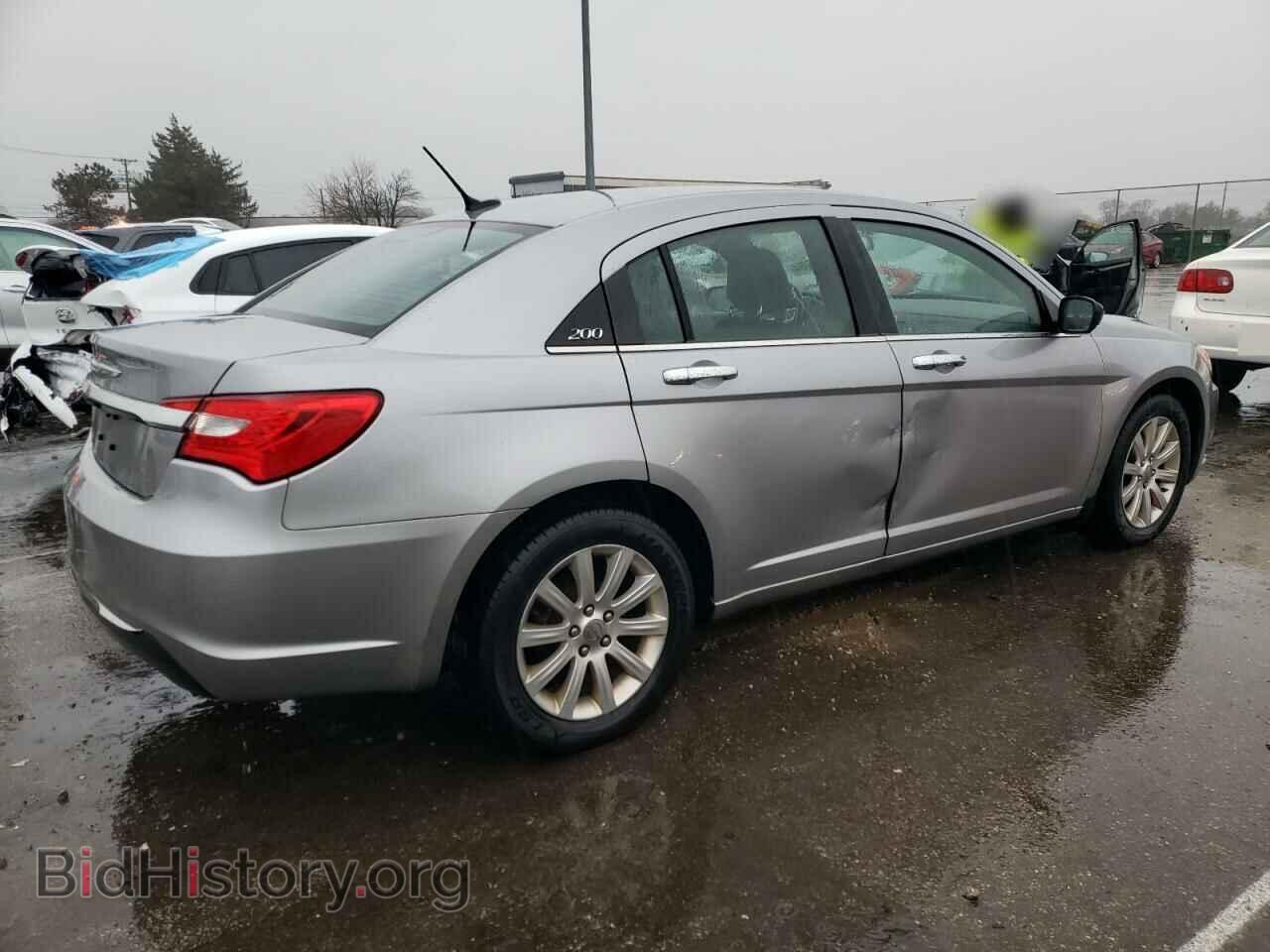 2013 CHRYSLER 200 - VIN: 1C3CCBCG1DN521010 - Фото 3