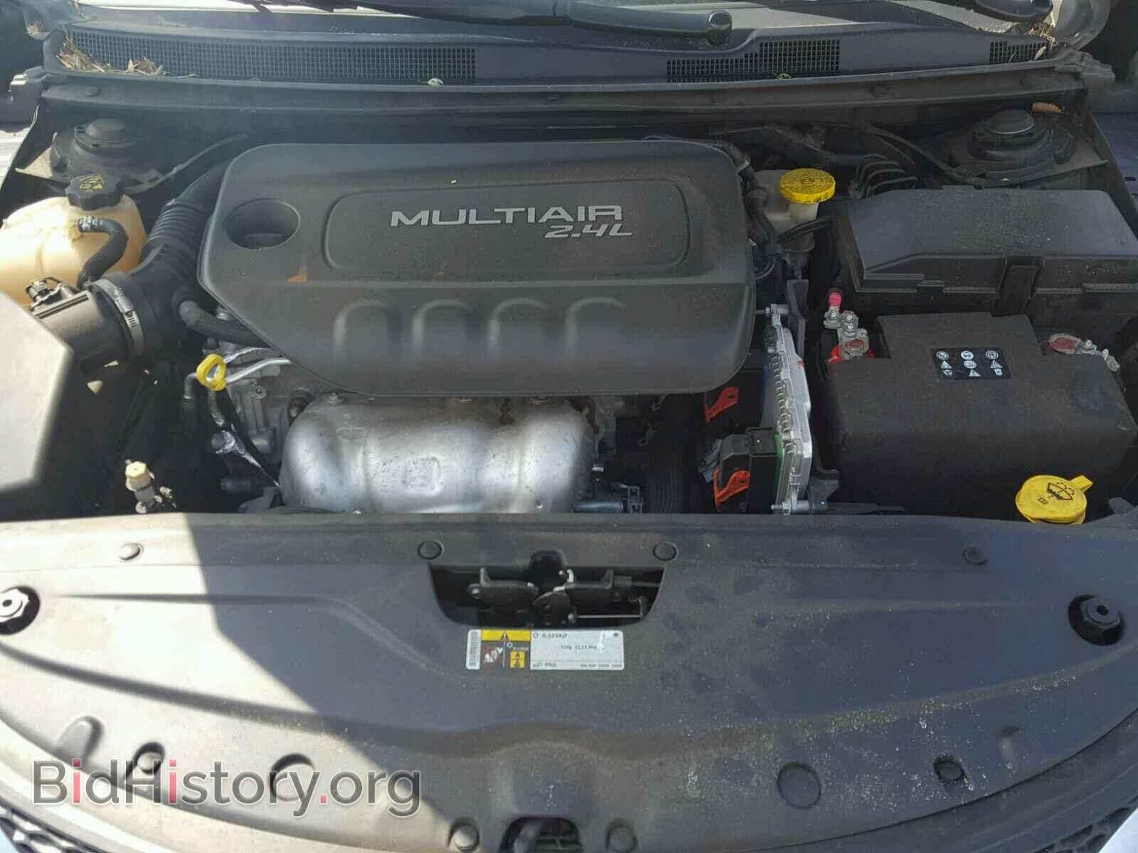 2015 CHRYSLER 200 - VIN: 1C3CCCAB3FN607385 - Photo 7