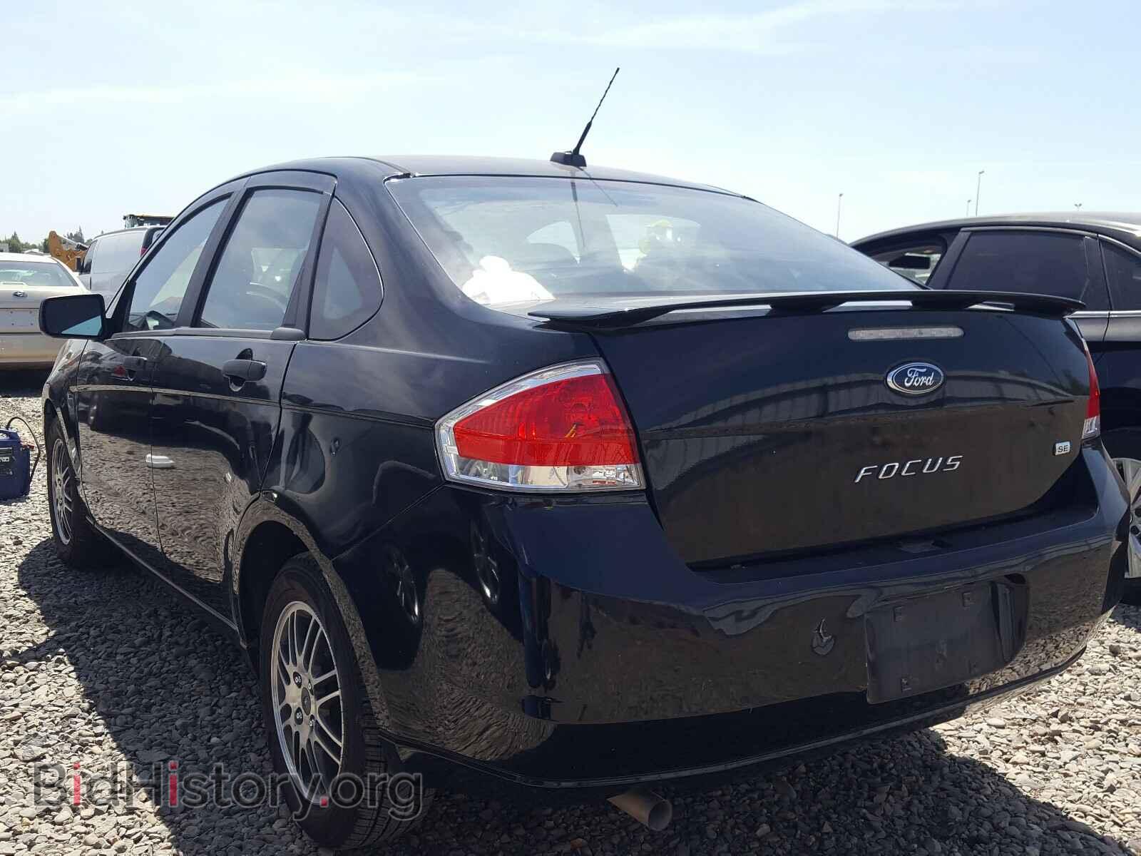 2011 FORD FOCUS - VIN: 1FAHP3FN2BW184107 - Фото 3