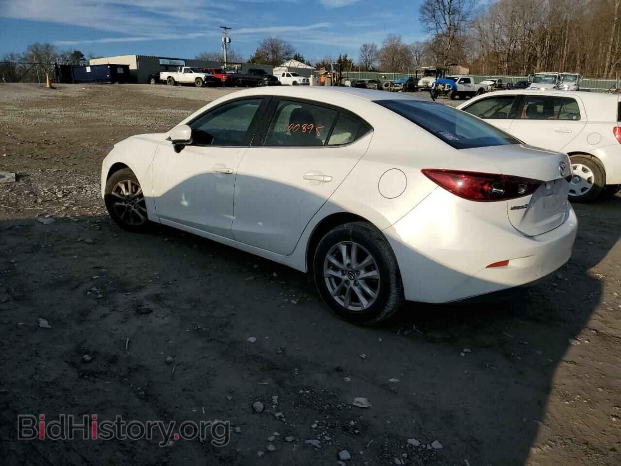 2017 MAZDA 3 - VIN: 3MZBN1U78HM133909 - Фото 2