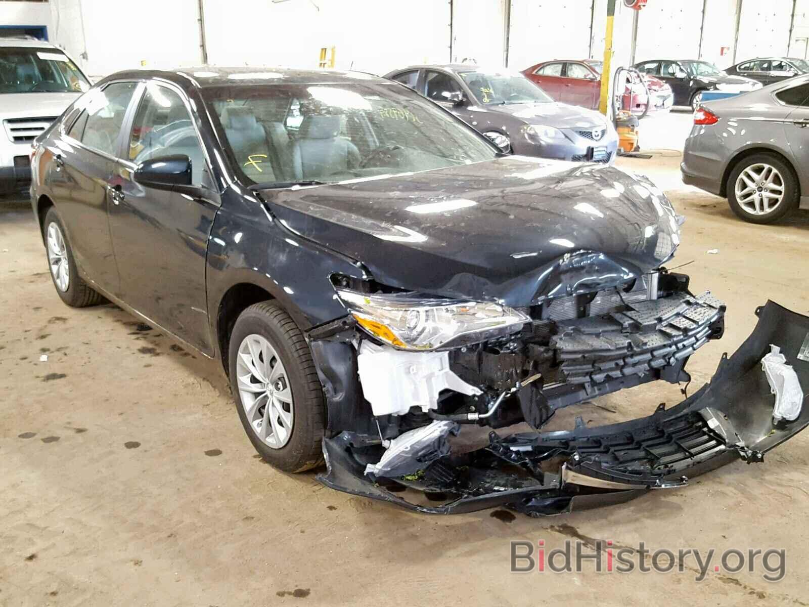 Photo 4T1BF1FK6HU415572 - TOYOTA CAMRY 2017