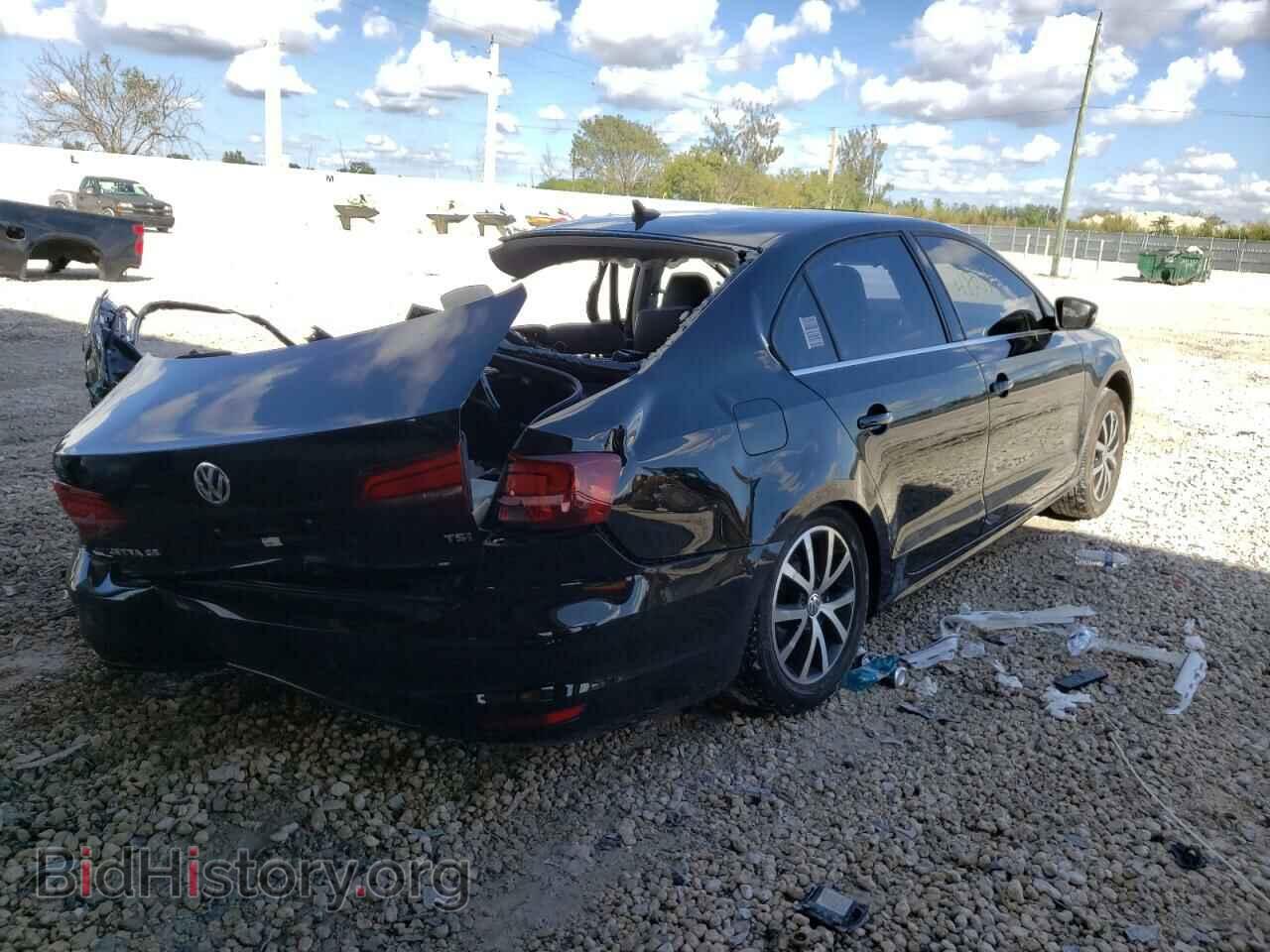 2017 VOLKSWAGEN JETTA - VIN: 3VWDB7AJ2HM294017 - Фото 4