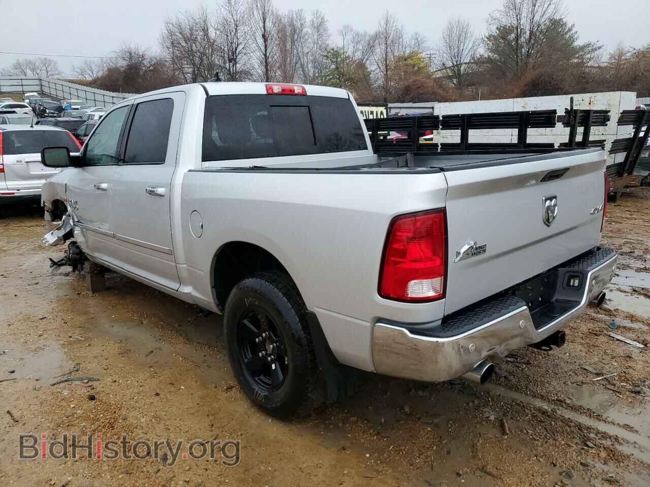 2016 RAM 1500 - VIN: 1C6RR7LT4GS309990 - Фото 2
