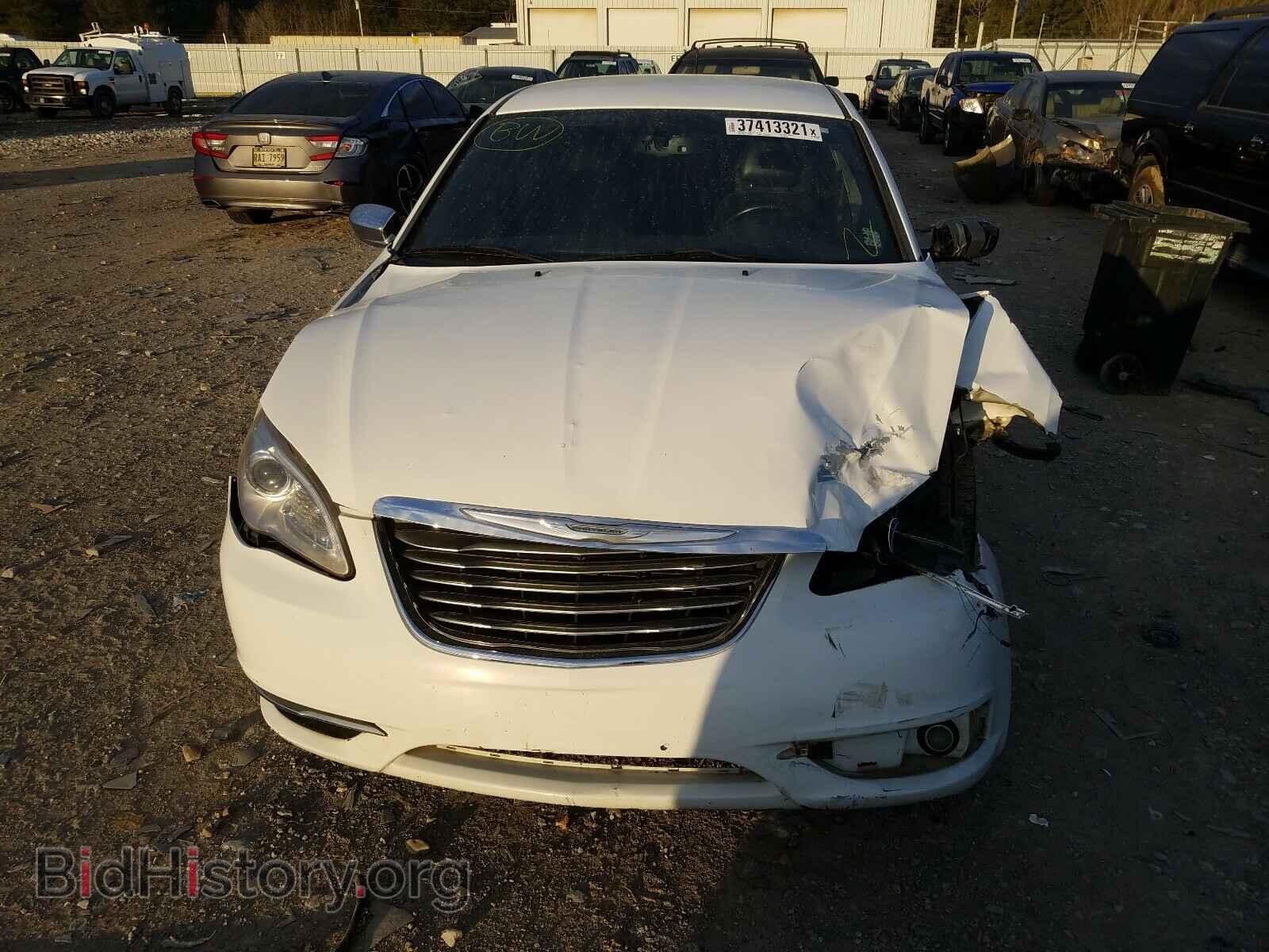2012 CHRYSLER 200 - VIN: 1C3CCBCB1CN211250 - Фото 9